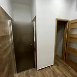 Апартаменты V Holici,5 Izieb A Spolocna Kuchyna A 2 Kupelne