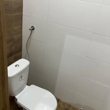 Appartamento V Holíči,5 Izieb A Spoločná Kuchyňa A 2 Kúpeľne